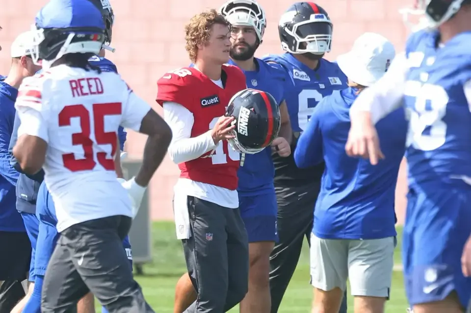 McCarthy Begins Crash Course as Giants Face Winston Pressure