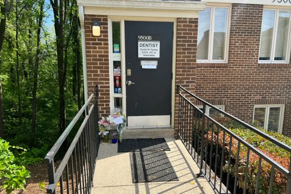 Family pleads for privacy after Virginia doctor's murder-suicide tied to divorce