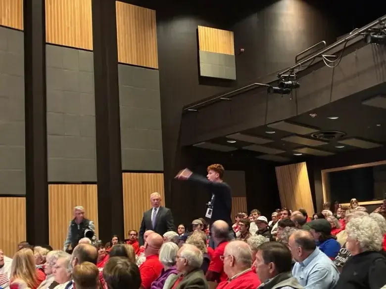 Protester’s Data Center Shout Sparks 'Shut Up' Clash in Final Maine Senate Debate