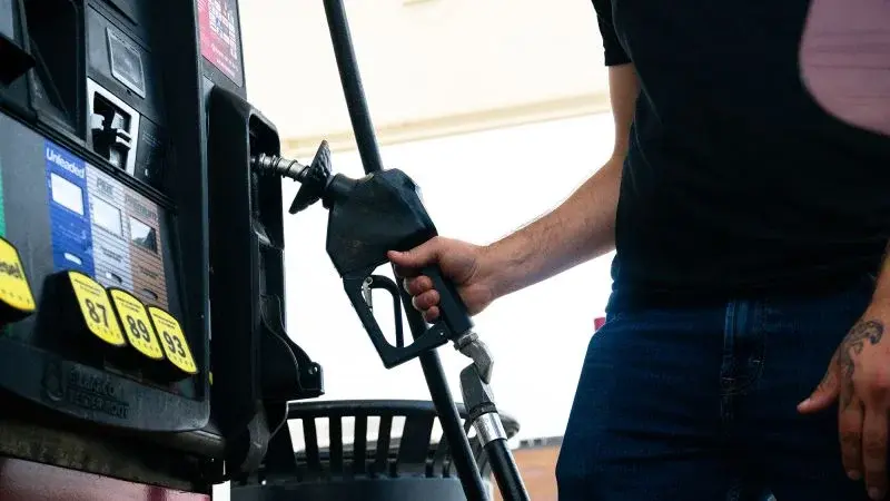 Oil Giants Post Record Profits as US Drivers Face Highest Gas Costs in History