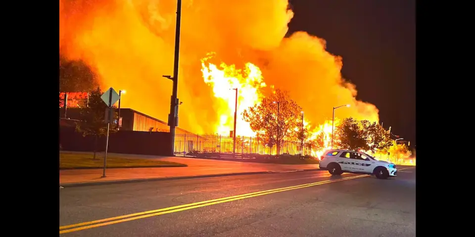 Stadium Flats construction site destroyed in early-morning South Bend fire