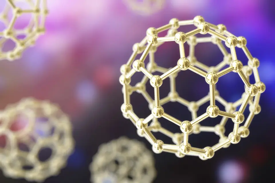 Low-tech liposomes enable brain-penetrant chemotherapy after glioblastoma surgery