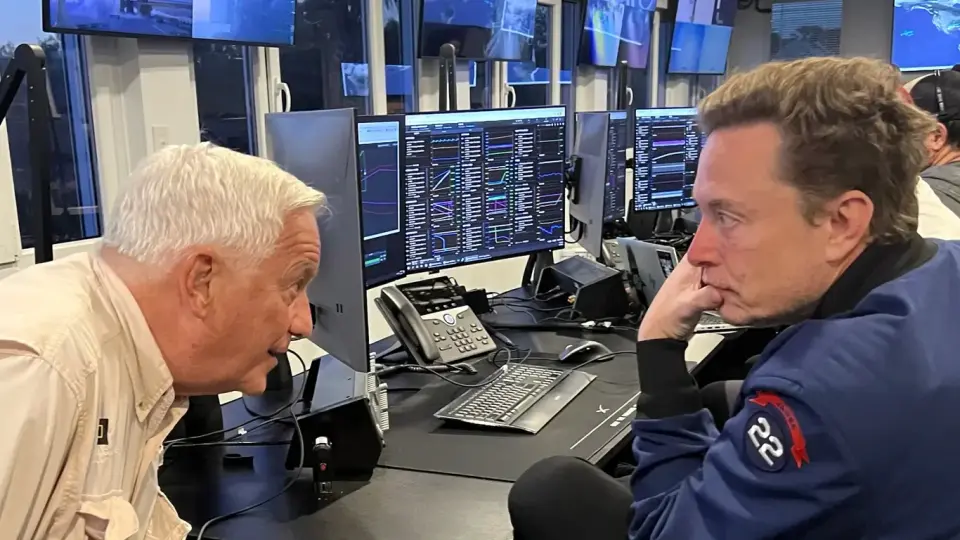 Musk Admits DOGE Failed, Says AI and Robots Are Only Way to Fix US Debt
