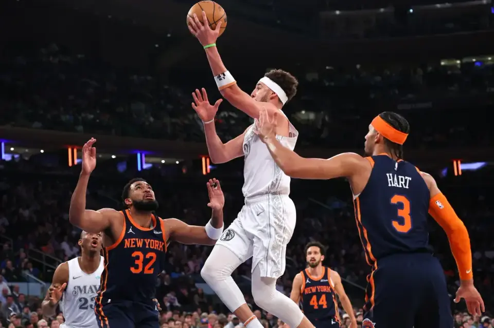 Klay Thompson Bought Out by Mavericks, Set to Sign With Heat