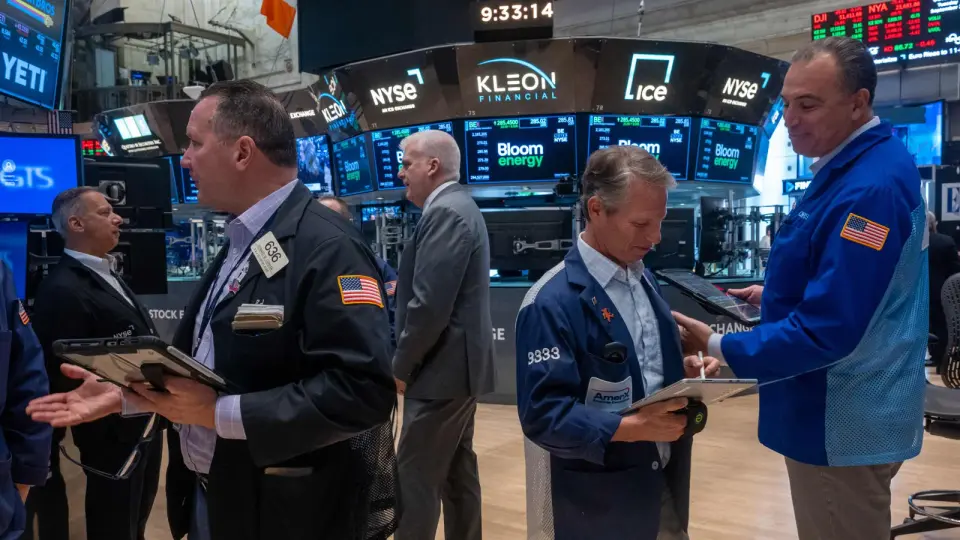 Chip Selloff and Bank Penalties Weigh on Markets Ahead of CPI Data