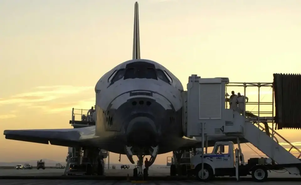 NASA Contractor Explains Why Space Shuttle Crew Modules Smelled Rancid After Landing