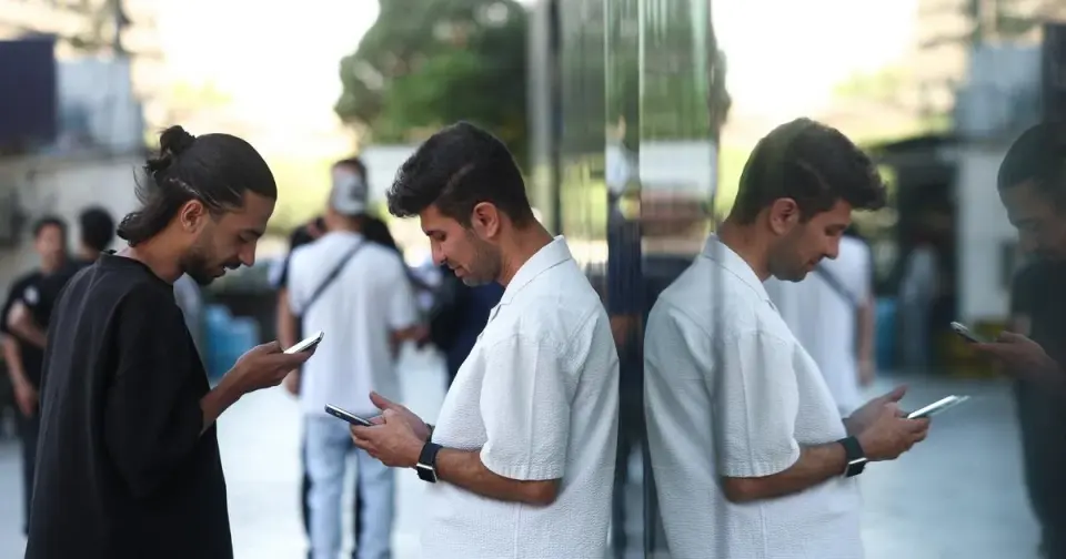 Partial Internet Return Reveals Tehran's Power Struggle