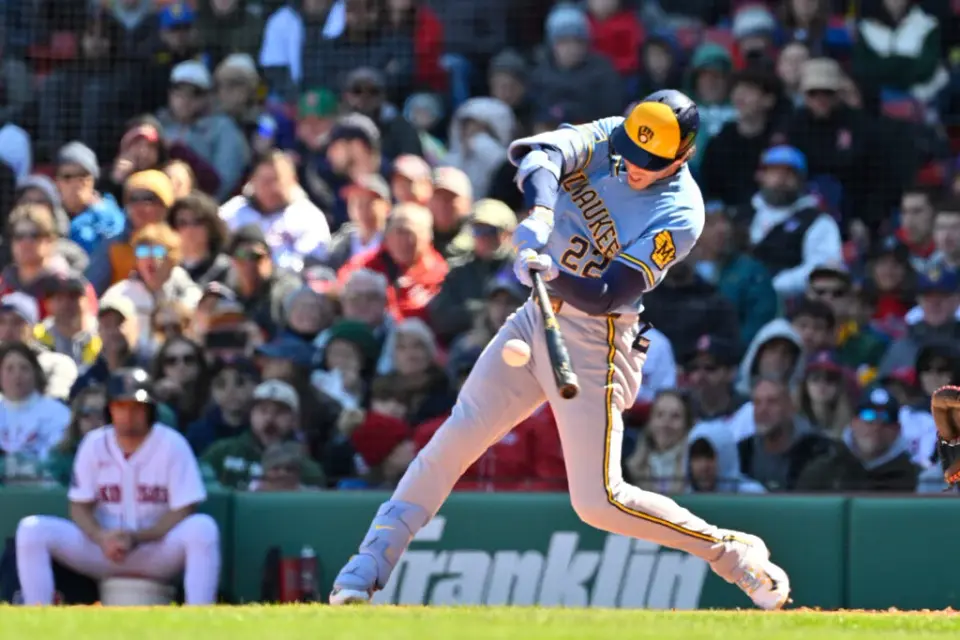 Brewers Activate Yelich, Shuffle Roster as Priester and Lockridge Update