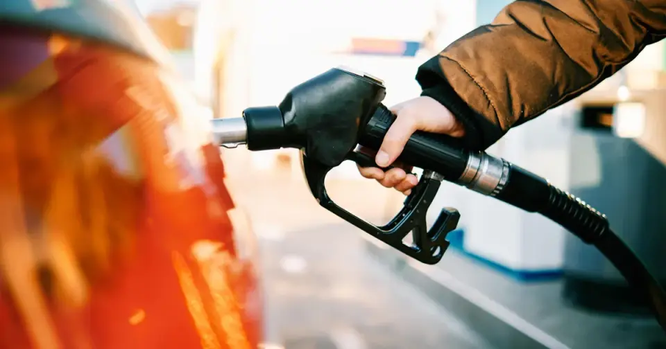 Georgia gas tax holiday ends as Kemp declines extension