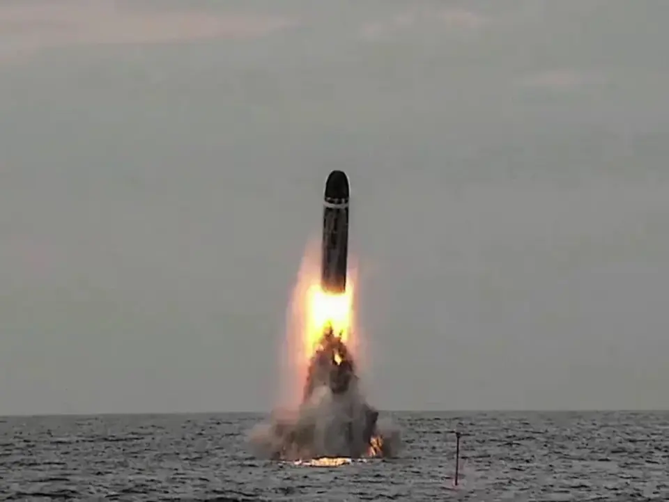 France Launches Upgraded M51.3 Missile from Submarine in First Test