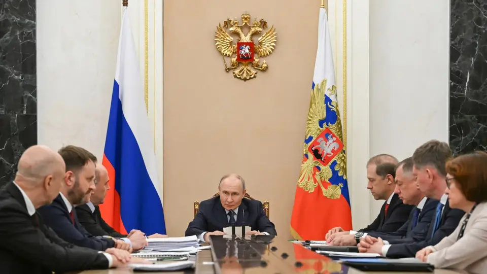 Klepach Dismissed as Kremlin Silences Warning of Wartime Social Crisis