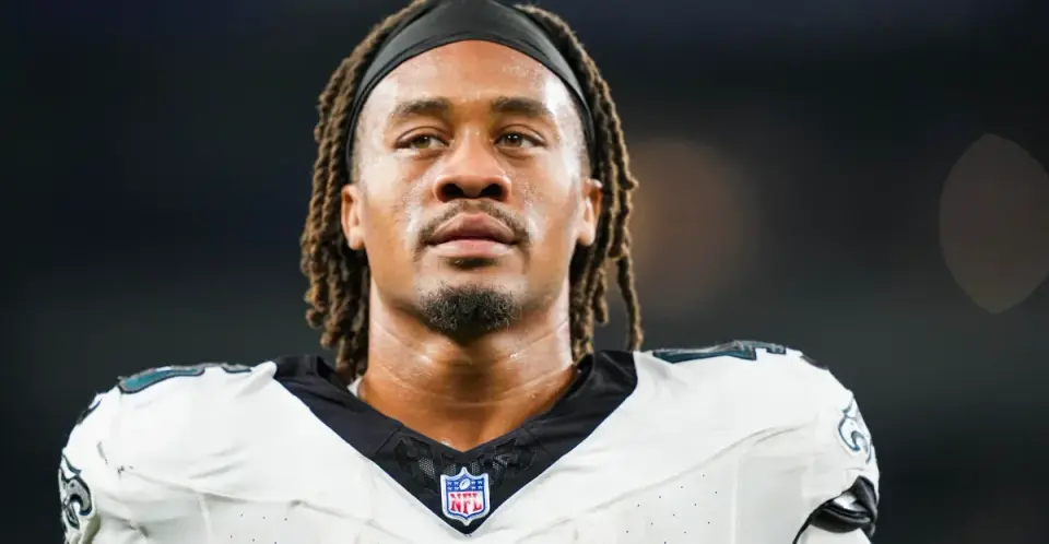 Eagles RB Ja’Quinden Jackson carted off in ambulance after Patriots preseason kickoff, update says he’s stable