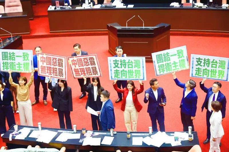 US urged to push back against Beijing’s aviation coercion