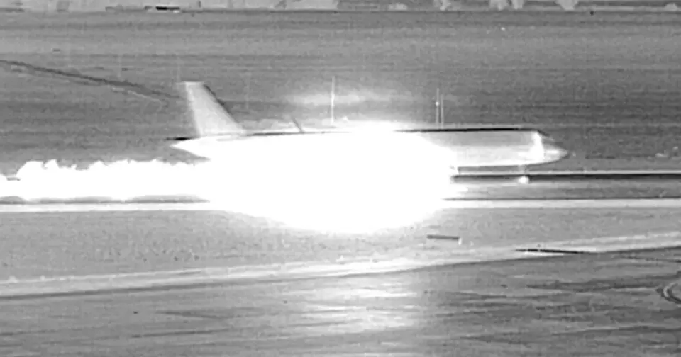 Denver Airport Runway Tragedy: Man Dies After Crossing Fence Before Takeoff
