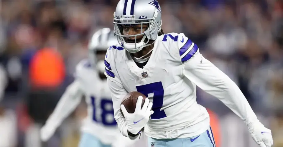 Seahawks Sign Former All-Pro Cornerback Trevon Diggs on One-Year Deal