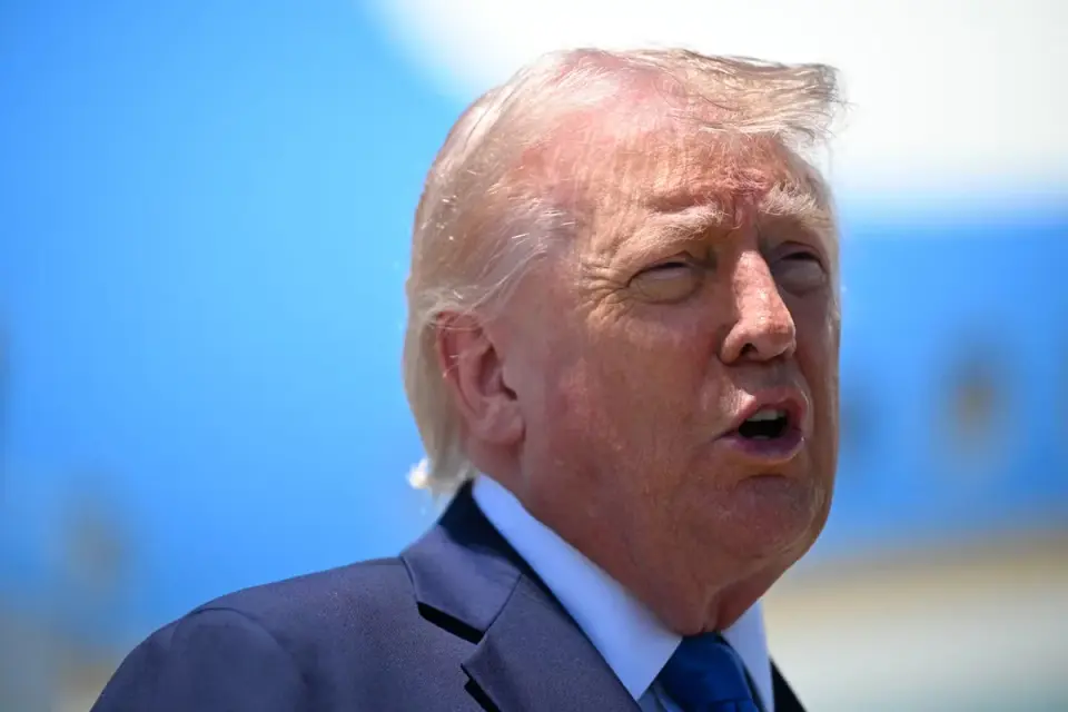 Exclusive Trump crypto gala as meme coin sags