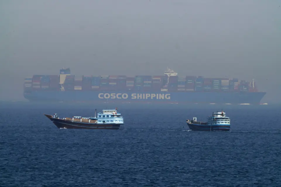 Iranian Strikes Sink Two Ships in Hormuz as Oil Flows Drop 40%