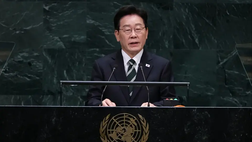 Seoul Demands Apology After Ukraine Publicly Discloses North Korean POW Transfer
