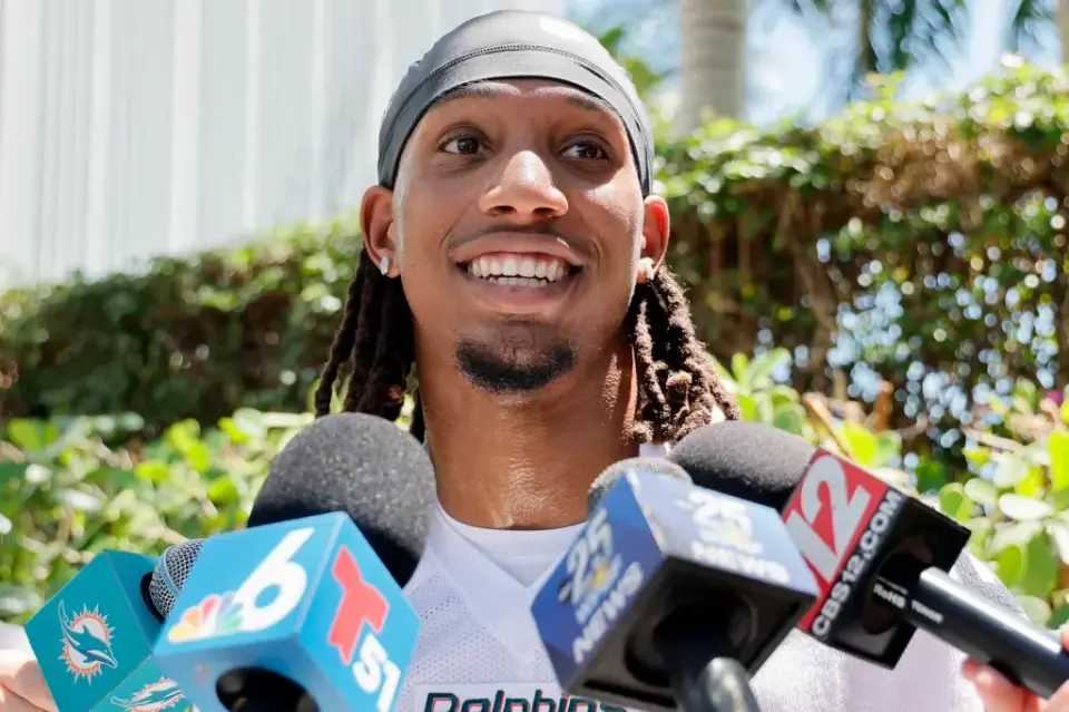 Dolphins minicamp jolted as Salyer exits on cart; Douglas limited