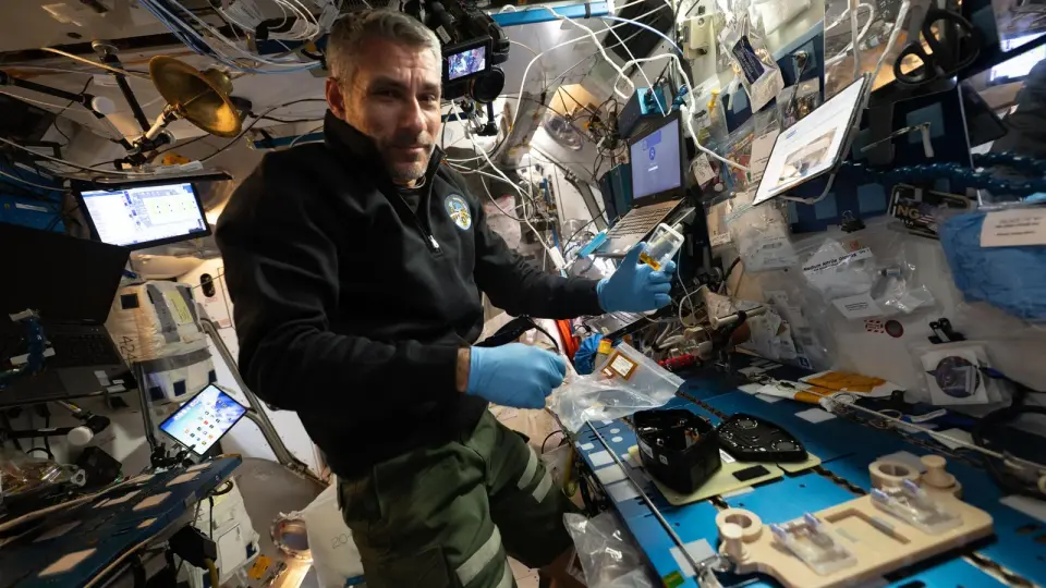 ISS Astronaut Luke Delaney Tests Plant Genetics in Microgravity