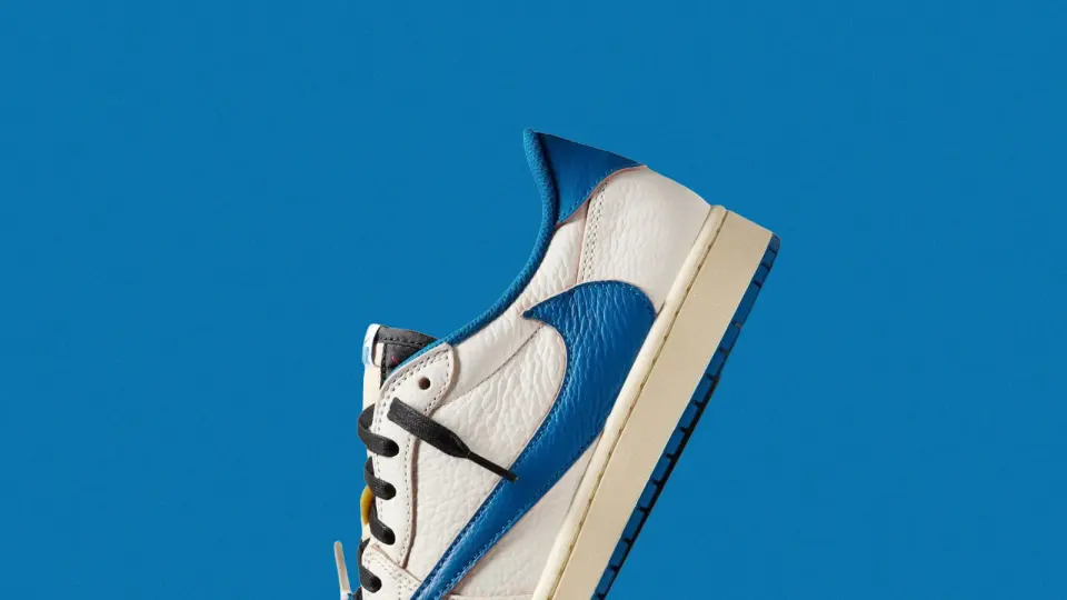 Tim Cook’s Coveted Sneaker Moment Marks Apple’s CEO Transition