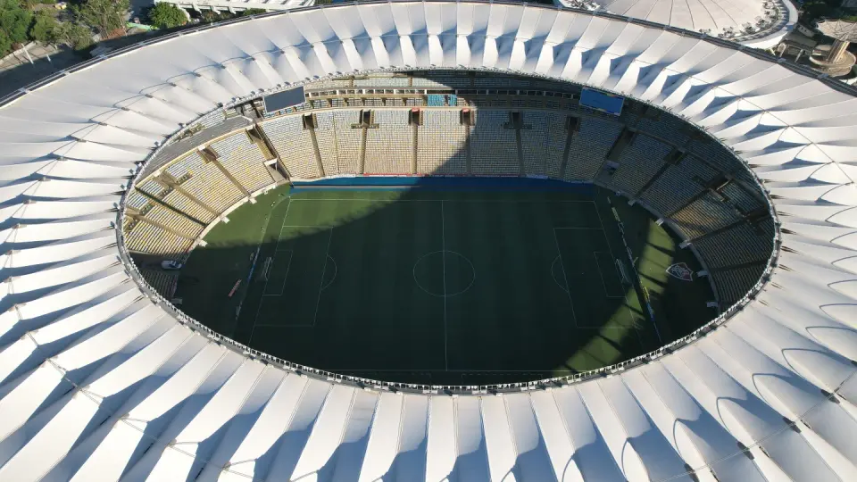 Ravens-Cowboys in Rio: NFL presses on despite rough field visuals
