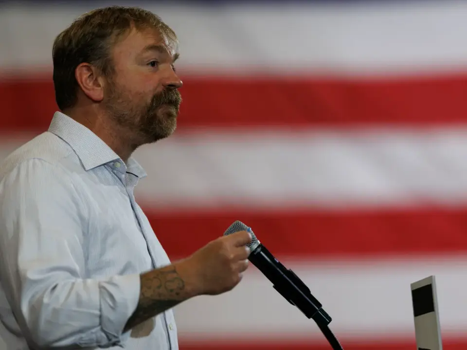 Platner tops Maine Democratic primary, geared for November showdown