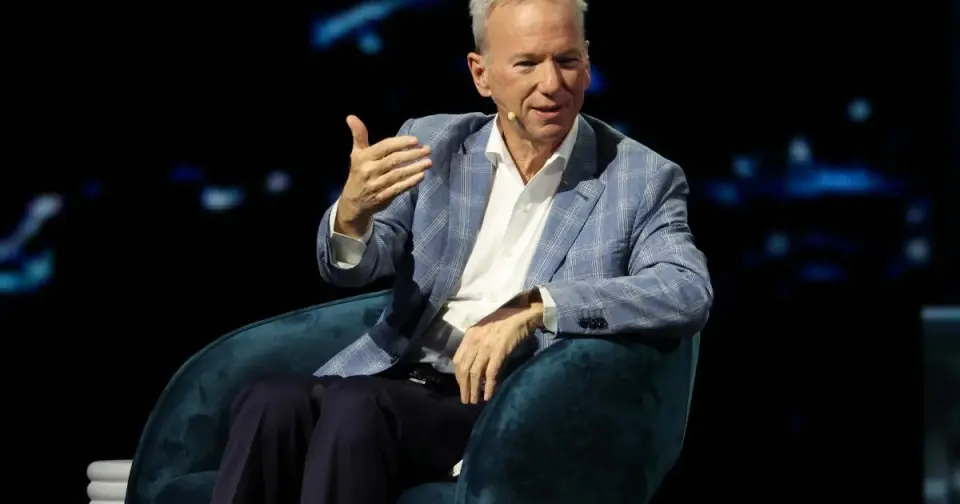 Experts warn AI could trigger broad job shifts, urge guardrails now
