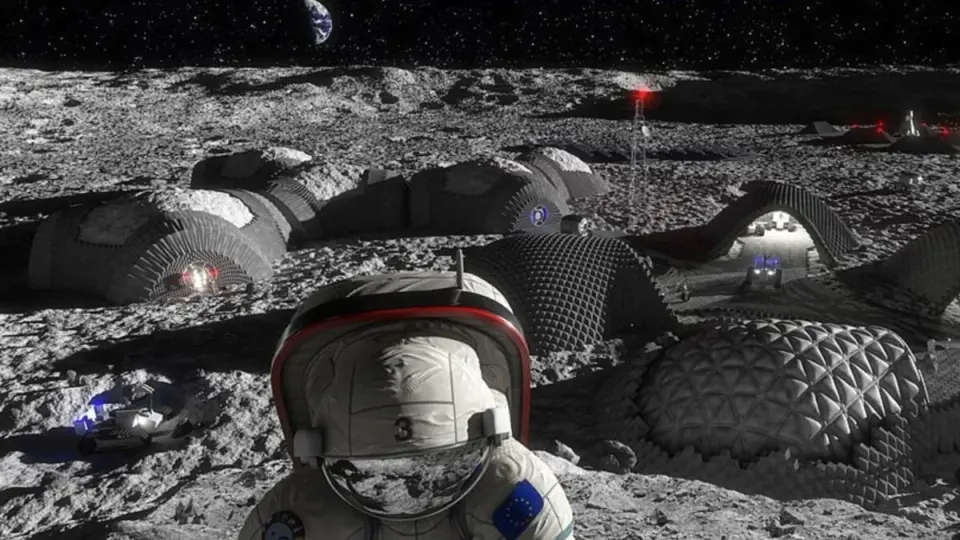 Moon Water Shortfall Threatens Elon Musk’s Lunar City Plan