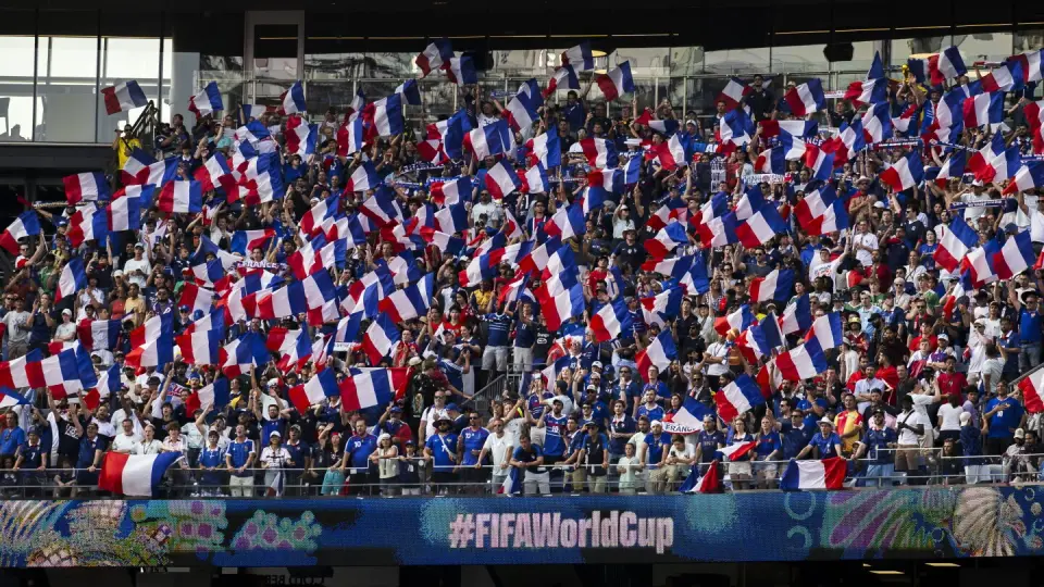 World Cup winds down at Gillette Stadium as 64,000 seat stickers come off