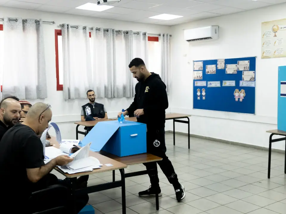 Israel Election: Record Arab Turnout Leaves Netanyahu and Eisenkot in Deadlock