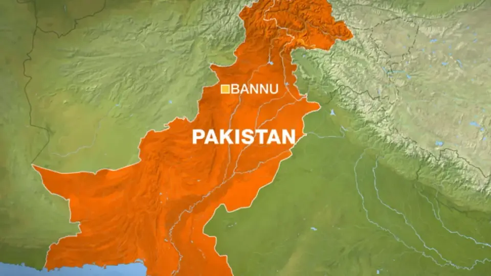 Car Bomb Kills 3 Police Officers in Pakistan’s Bannu, Raising Security Fears