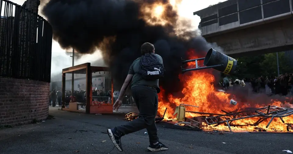 France Education Crisis: 2,000 Arrests and School Fires Spark Budget and Political Fallout