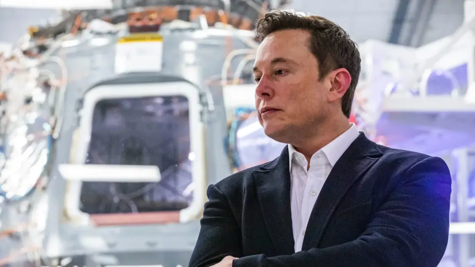 Musk Accuses Indian Oligarchs of Blocking Starlink Amid Regulatory Stalemate