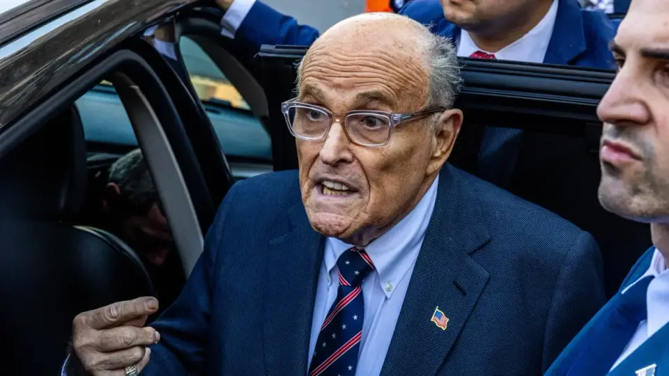 Giuliani in Critical Condition as Trump Confirms Health Update