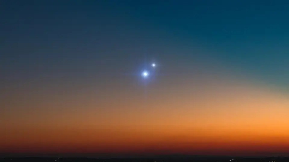 Celestial Kiss: Venus and Jupiter Align After Sunset Tonight