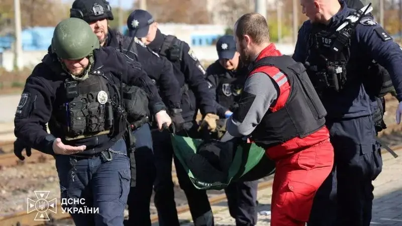 Dnipro Station Strike Kills 15 as Ukraine Demands UN Action Amid Sanctions Dispute