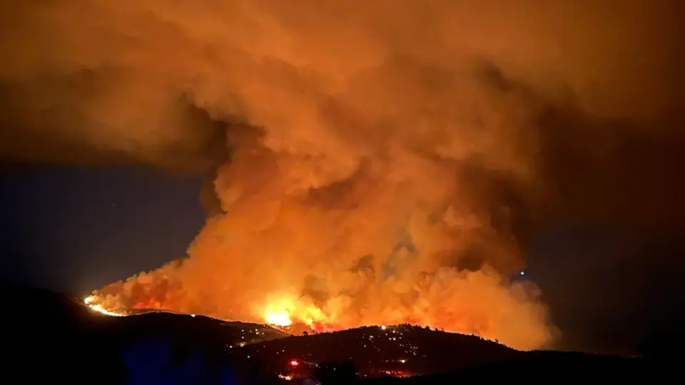 Spokane fires signal a widening wildfire danger for U.S. cities