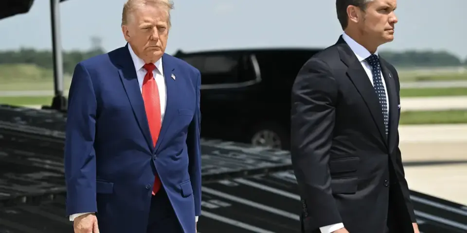 Mearsheimer Declares Trump’s Iran War a Defeat as Tehran Reclaims Hormuz Leverage