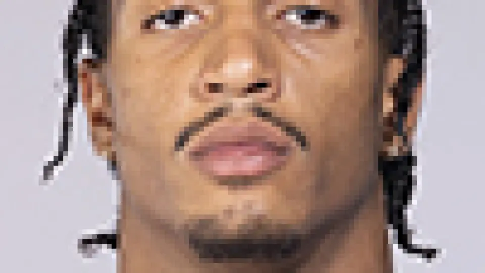 Panthers to split carries between Hubbard and Brooks in Week 1
