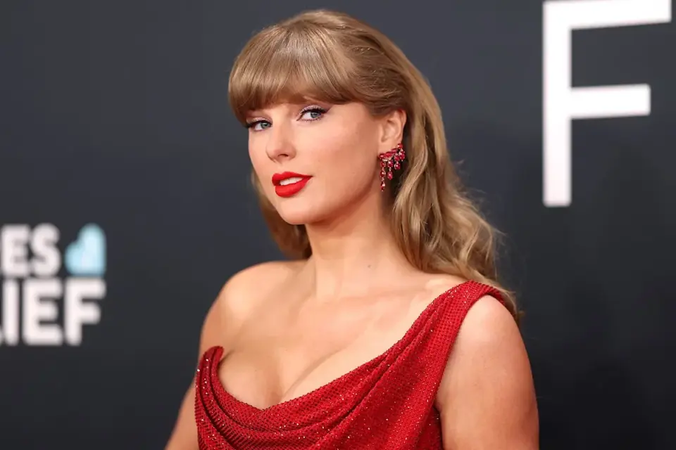 Taylor Swift Reaches $2 Billion Net Worth, Tops History’s Richest Female Musicians