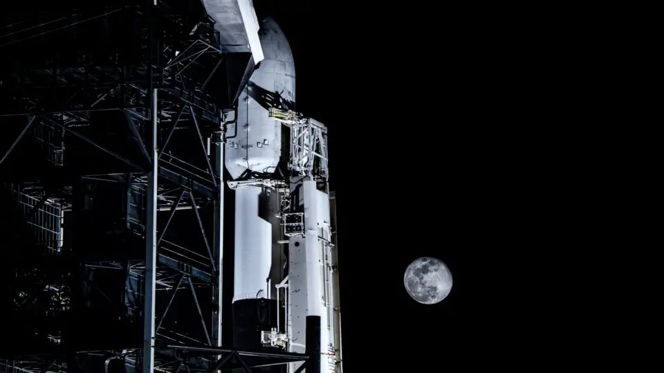 SpaceX Falcon 9 Debris Impacts Moon, Creating a 60-Foot Crater