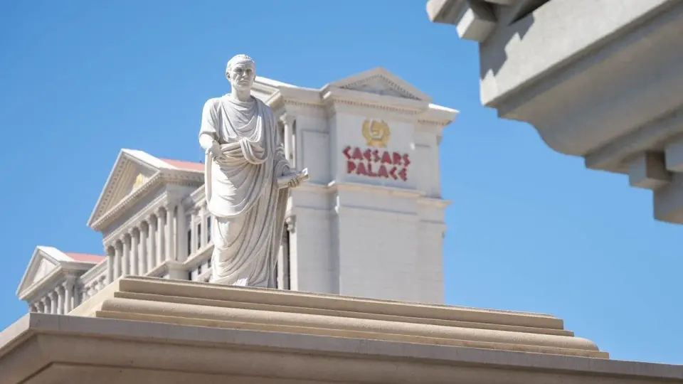 Fertitta Entertainment to acquire Caesars Entertainment in $5.7B cash deal