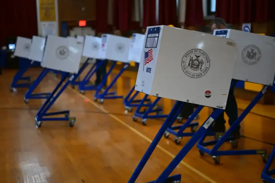 Valdez Leads Queens Primaries as Incumbents Face Challenges