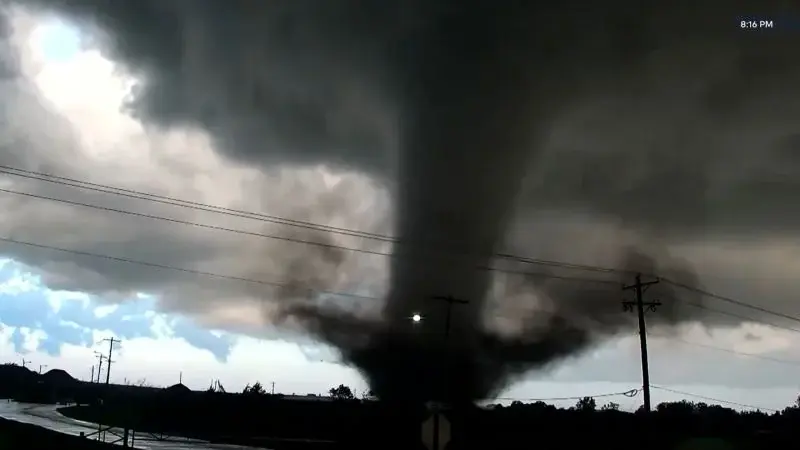 Tornado strikes Enid as central U.S. braces for multi-day severe-weather outbreak