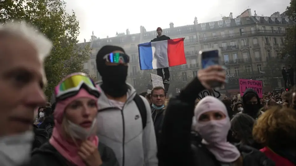 France Unites in Massive Protests as Yellow Vests Join Student Grievances