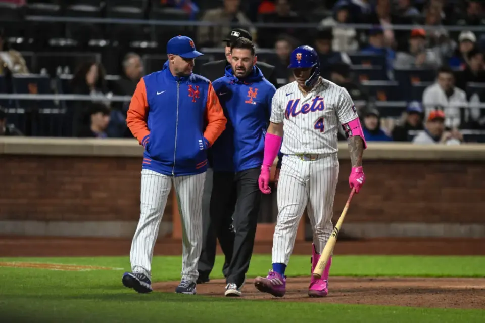 Mets' Francisco Alvarez sidelined by torn meniscus, placed on IL
