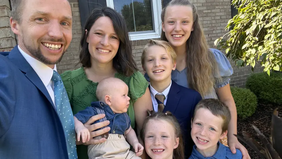 Virginia Mother Convicted for Letting 5-Year-Old Walk Alone