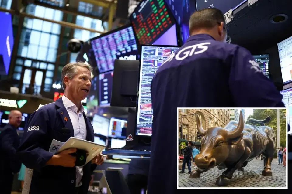 Wall Street Hits Record $90B Profit Forecast Amid AI Boom and Rising Rate Risks