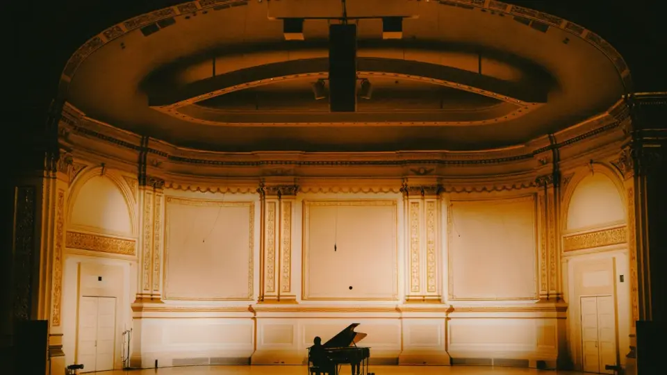 Anderson’s 35mm Concert Film Captures Winter’s Carnegie Hall Debut